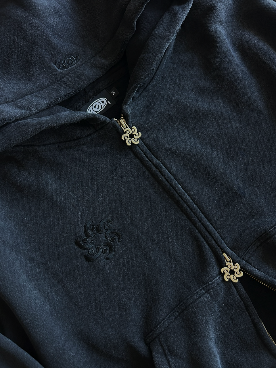 C.O.L. ZIPUP [BLACK]